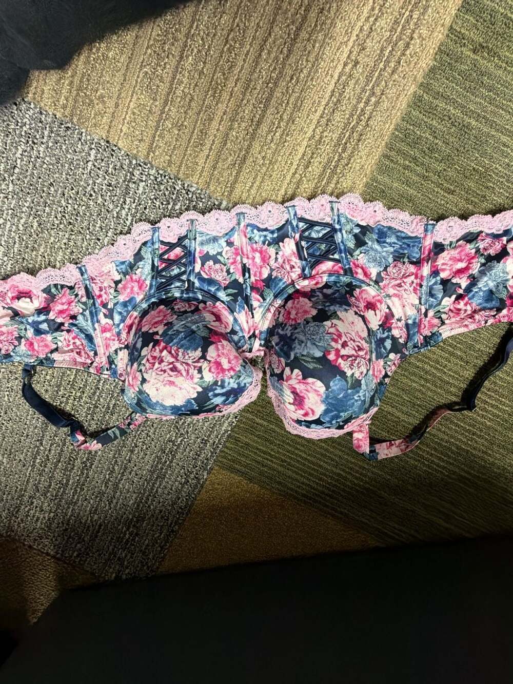 Victoria's Secret Floral Lace Corset Bustier Bra 38DD